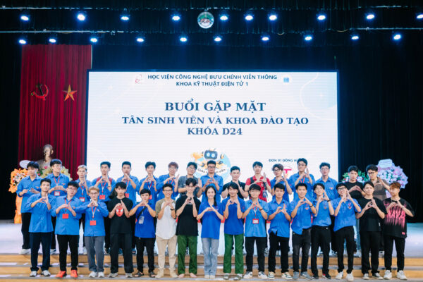 🎉LCĐ Khoa KTĐTI được thành lập với cương vị là một Đoàn thể trực thuộc Khoa Kỹ thuật Điện tử I. Chúng mình hoạt động với mục tiêu đẩy mạnh các hoạt động của Khoa và tạo một môi trường lành mạnh, một sân chơi bổ ích cho các bạn sinh viên. Mục tiêu của chúng mình là tạo ra một môi trường hỗ trợ các bạn sinh viên trong học tập, phát triển bản thân. ⚡Đặc biệt, Liên chi Đoàn còn là cầu nối giữa sinh viên và các giảng viên trong Khoa. Đến với Liên chi, các bạn sẽ được tiếp xúc là làm việc trực tiếp với các thầy cô. Tại đây, các bạn có cơ hội trao đổi kiến thức, kinh nghiệm, được bắt tay xây dựng và tham gia các hoạt động thường niên một cách chuyên sâu. Phát triển những kỹ năng như làm việc nhóm, tổ chức sự kiện, nâng cao tinh thần sáng tạo phát triển ý tưởng. Các hoạt động thường niên LCĐ Khoa Kỹ thuật Điện tử I tổ chức: Hỗ trợ Khoa tổ chức Gặp mặt, giao lưu khoa đào tạo và tân sinh viên 1. Tổ chức cuộc thi thường niên “Thiết kế điện tử” 2. Tổ chức BIG GAME MALIBU dành các bạn tân sinh viên tại khóa học quốc phòng 3. Tổ chức giải bóng đá thường niên E-CUP PTIT 4. Tổ chức cuộc thi thường niên “Thiết kế lập trình robot tự động” 5. Tổ chức các hội thảo, triển lãm về nghiên cứu khoa học 6. Tổ chức các hoạt động ngoại khóa, giao lưu, team building cực chất… dành cho các thành viên của Liên chi 7. Tham gia cuộc thi, hoạt động do Đoàn thanh niên Học viện phát động và còn rất nhiều các sự kiện mới sẵn sàng được thiết lập cho tương lai