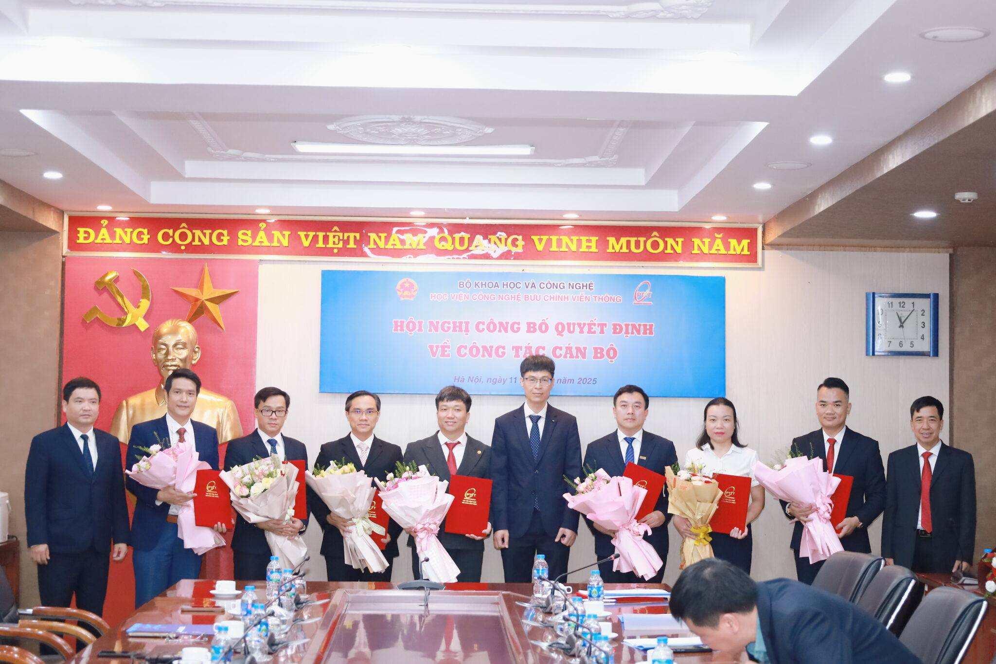 Công bố quyết định bổ nhiệm Trưởng khoa Kỹ thuật Điện tử 1 – TS. Nguyễn Trung Hiếu